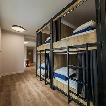 Auberge De Jeunesse Des Francas Du Pas-De-Calais - Arras *