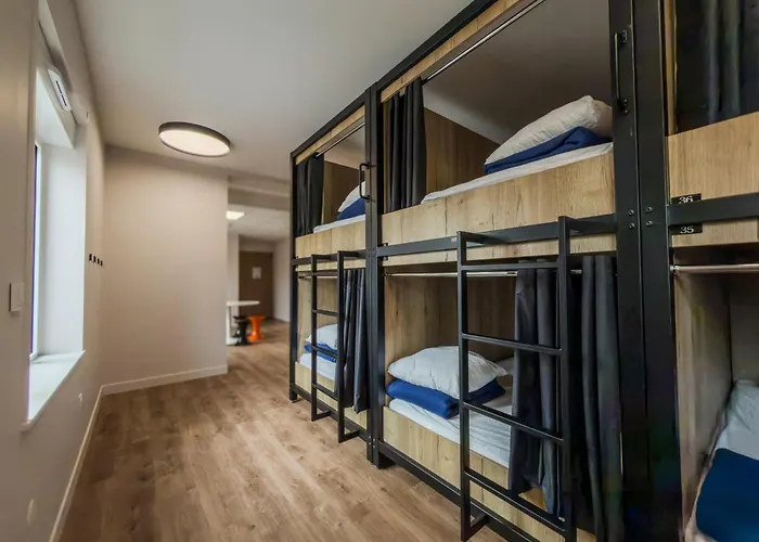 Auberge De Jeunesse Des Francas Du Pas-De-Calais - Arras *